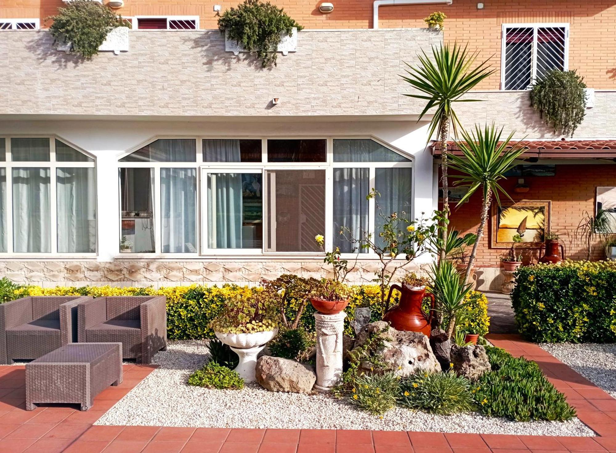A Casa Dell' Artista Villa Fiumicino Bagian luar foto